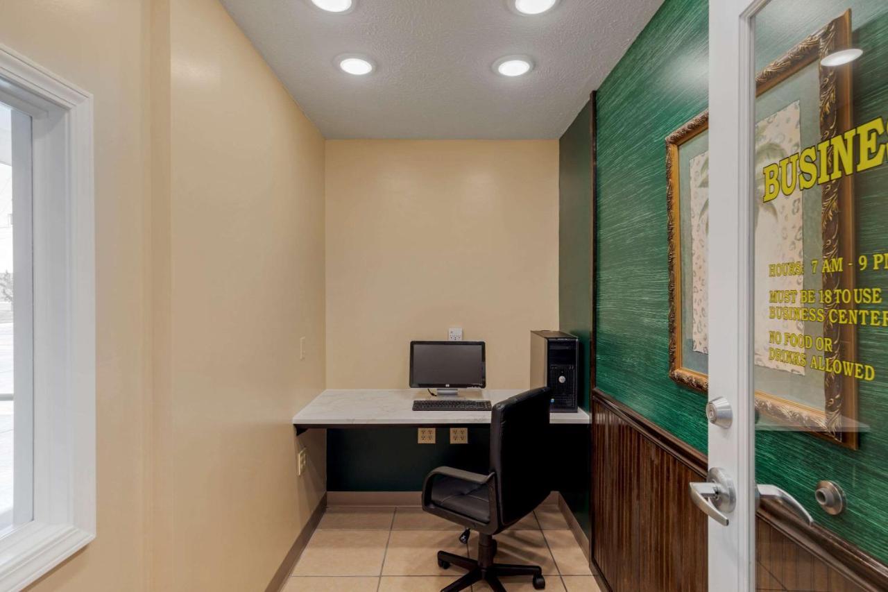 Quality Inn Hamilton Екстериор снимка