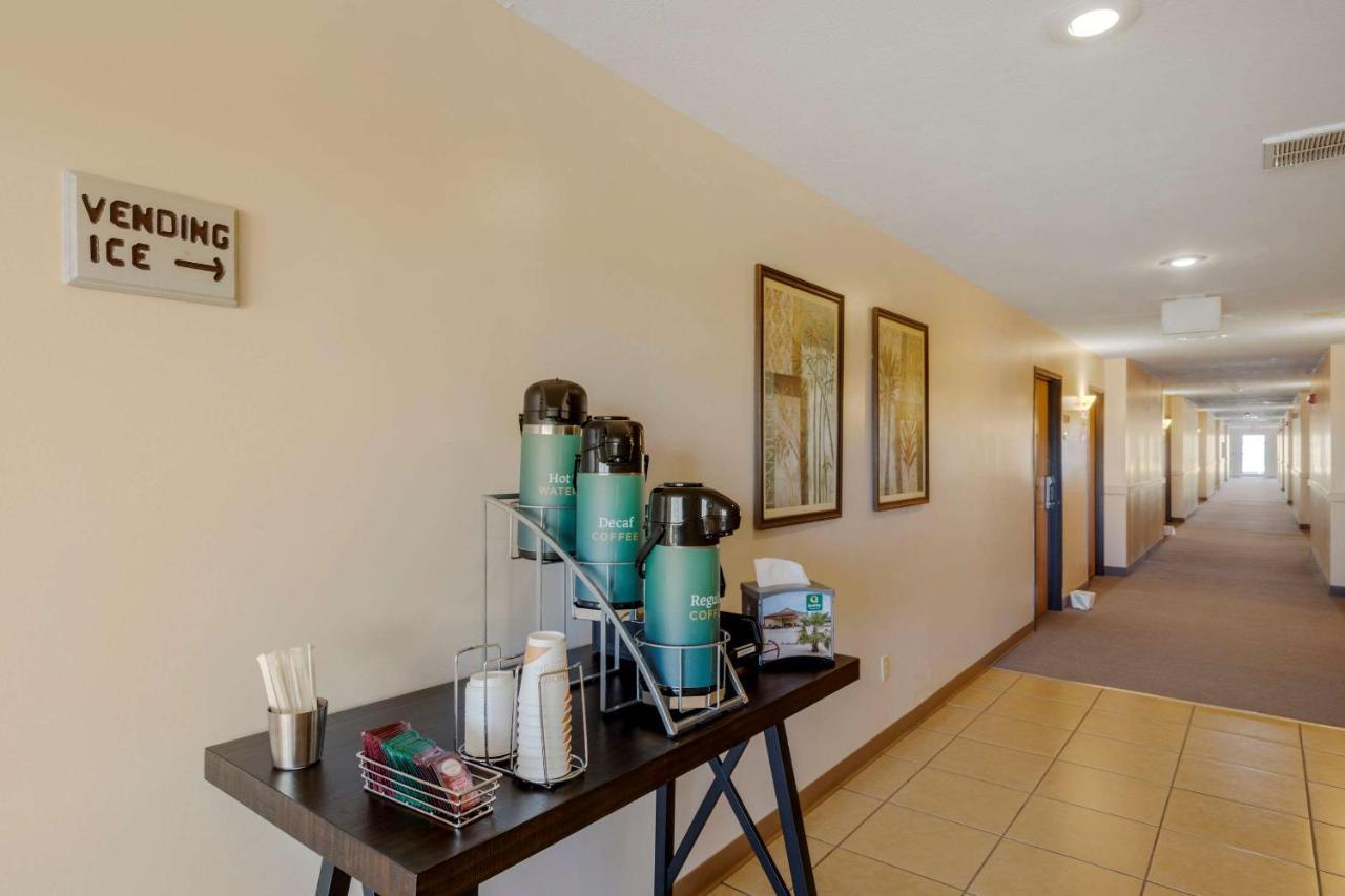 Quality Inn Hamilton Екстериор снимка