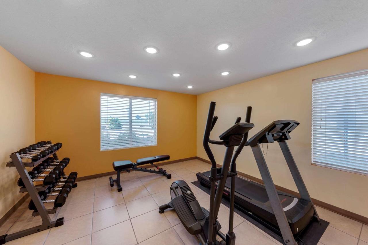 Quality Inn Hamilton Екстериор снимка