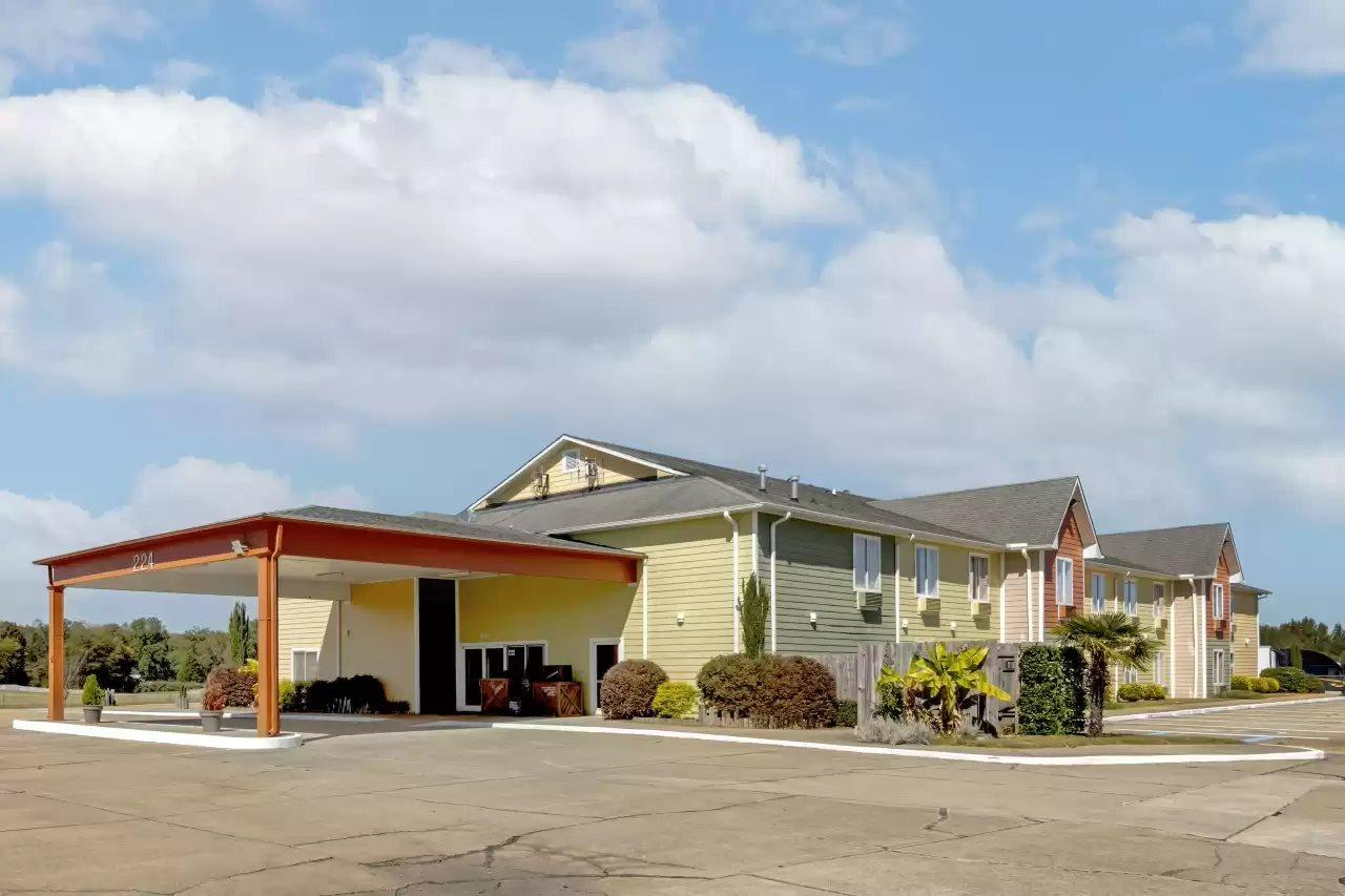 Quality Inn Hamilton Екстериор снимка