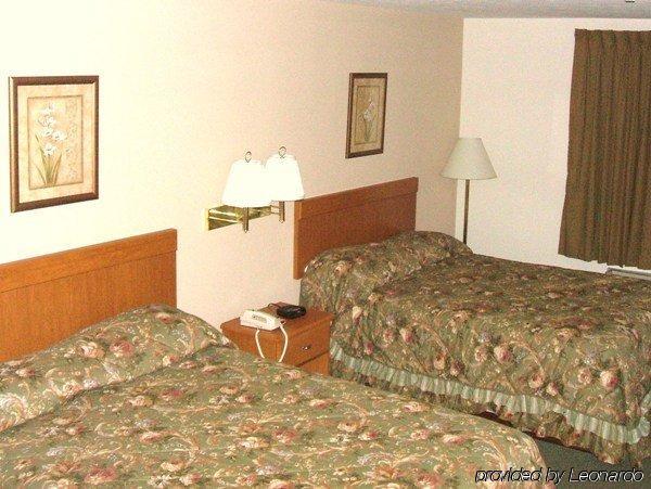 Quality Inn Hamilton Стая снимка